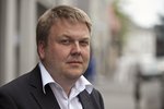 Forseti Skáksambandsins fékk fé sem var eyrnamerkt unglingum