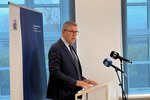 Öll hneykslismálin sem Bjarni stóð af sér