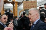 Steinþór við mótmælendur: „Við erum að reyna að vanda okkur“
