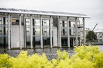 Svört skýrsla um Braggamálið: Réðu kunningja og brutu lög