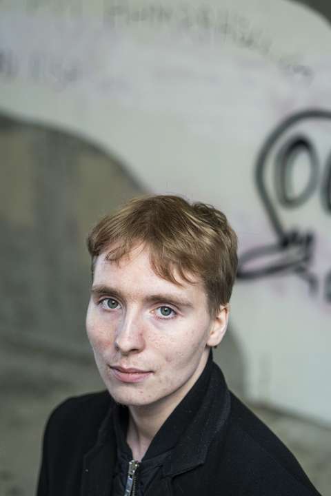 Hleypt út af Stuðlum á átján ára afmælinu