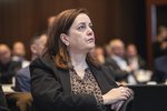 Svandís stöðvar veiðar á langreyðum út ágústmánuð