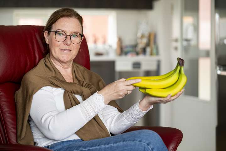 Borðar þrjá banana daglega og er nánast laus við krampana