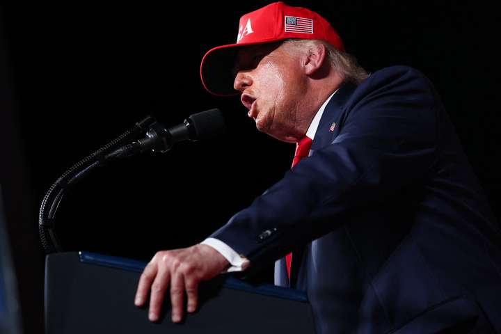 Trump tilkynnir um samning við Grænland og Danmörku
