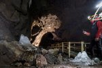 Græða á því að rukka fólk ólöglega fyrir að sjá náttúruperlur