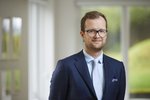 Segir vel hægt að sporna gegn vaxtamunarviðskiptum án stífra fjármagnshafta