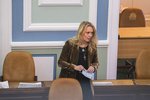 „Breiðu bökunum er hlíft en heimilunum ekki“