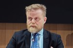 Þrátt fyrir hóflega kjarasamninga haldast stýrivextir óbreyttir