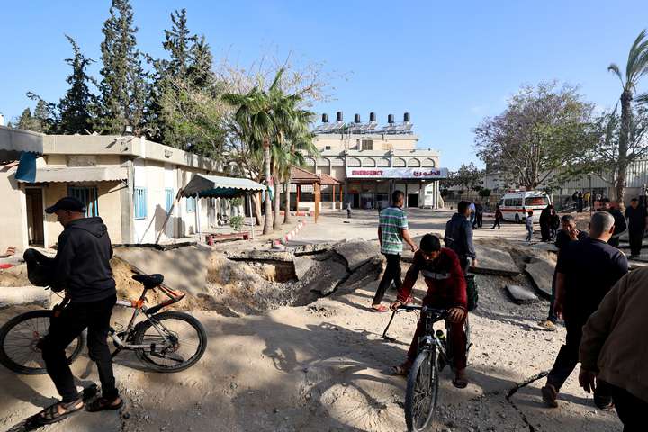 Tugir drepnir á Gaza meðan viðræður standa í Katar